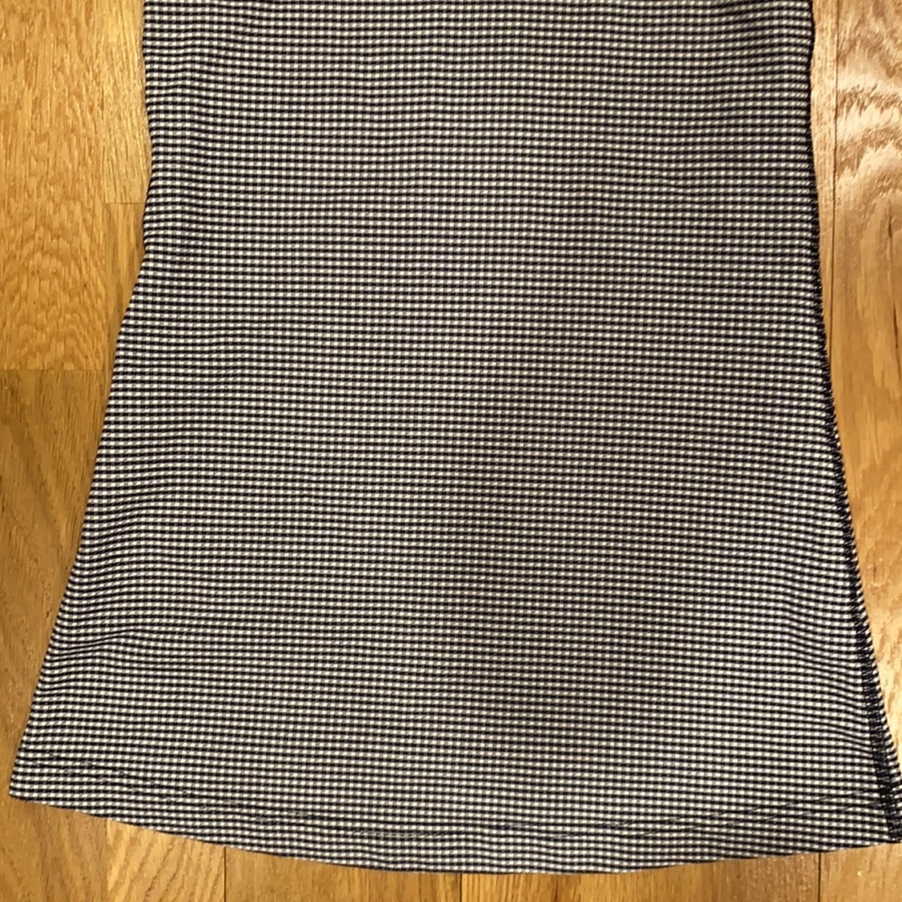Lululemon Gingham Tank - Picture 7 of 9